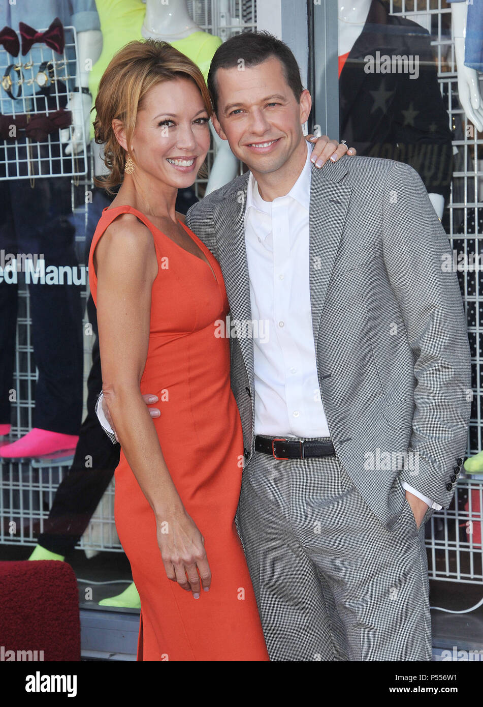 Jon cryer and lisa joyner hires stock photography and images Alamy