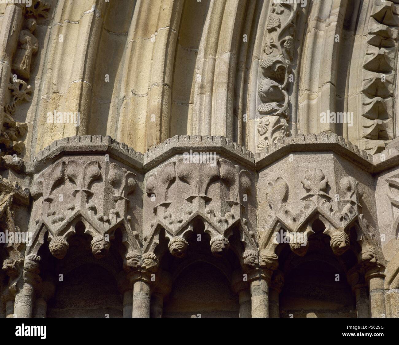 Gothic Church of San Severino, Balmaseda, Vizcaya, Pais Vasco, Spain Stock  Photo - Alamy