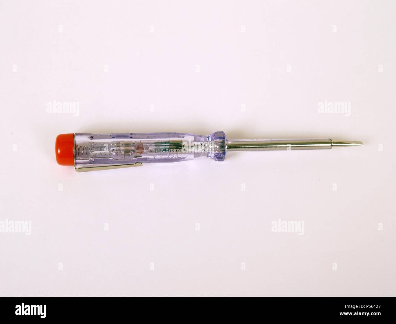 Electronica buscapolos screwdriver hi-res stock photography and images -  Alamy