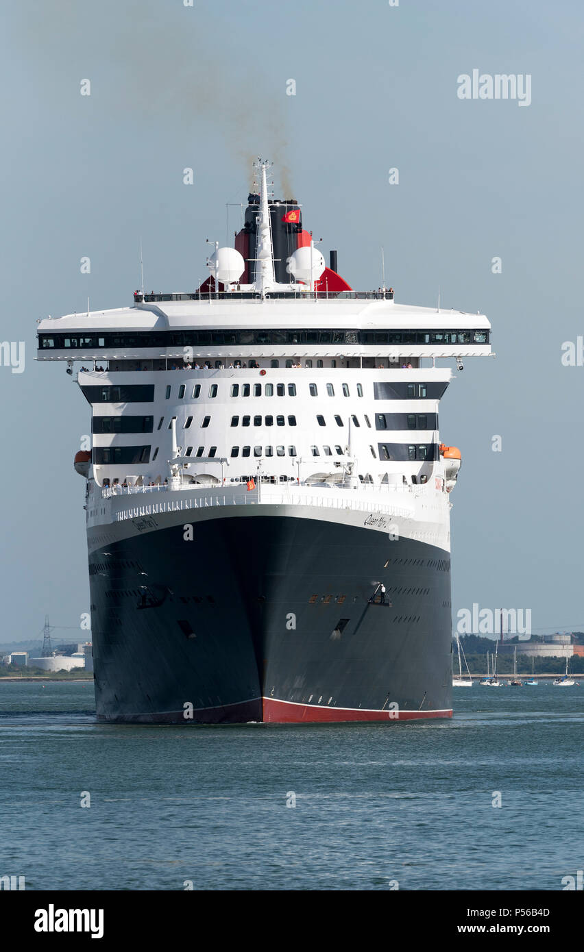 Southampton Water, southern England, UK. 2018, The Queen Mary 2 departing the Queen Elizabeth II Terminal bound for New York USA. Stock Photo