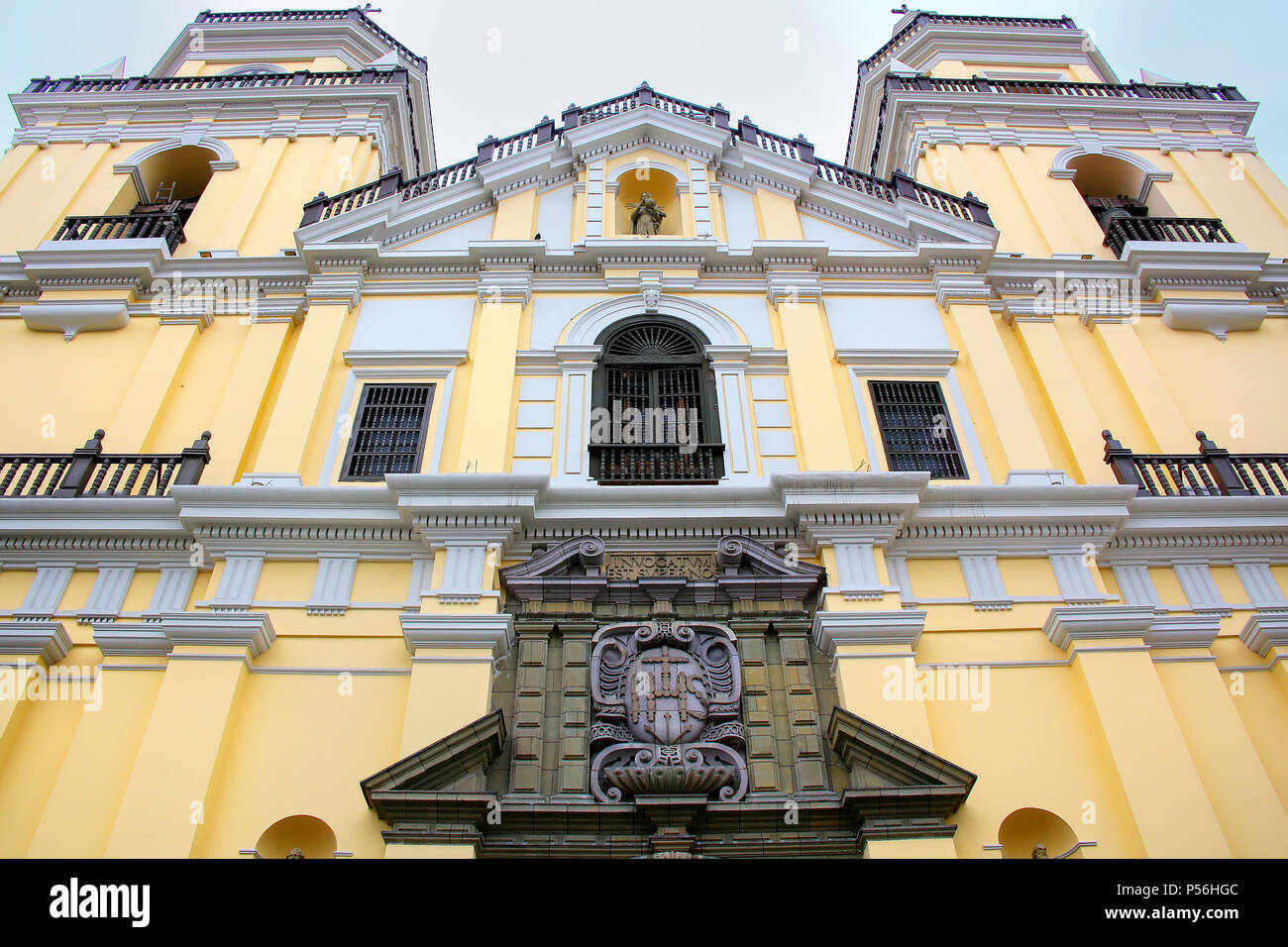 Lima peru iglesia san pedro hi-res stock photography and images - Alamy