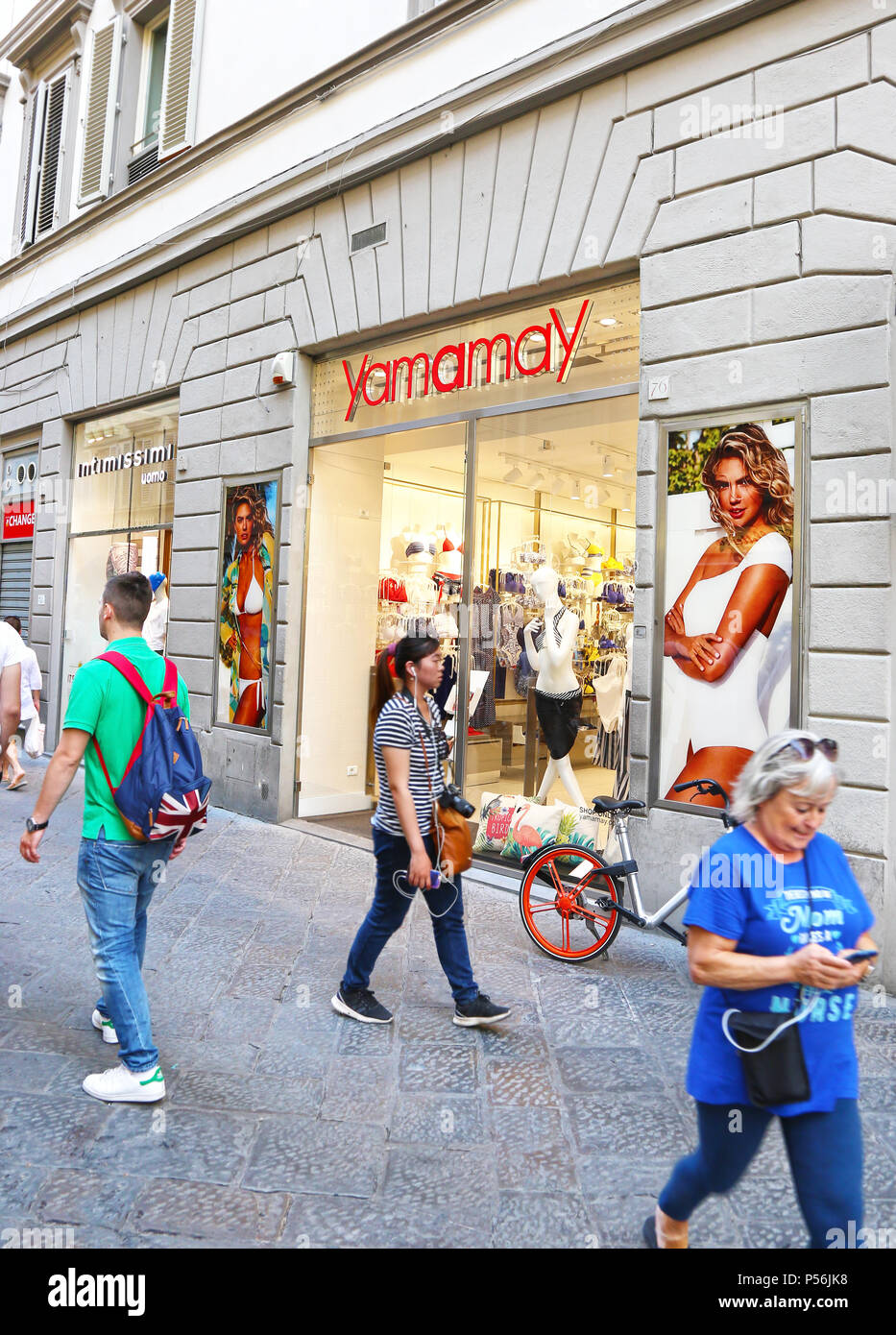 fashion shops at Florence or Firenze city Italy - Yamamay store Stock Photo  - Alamy