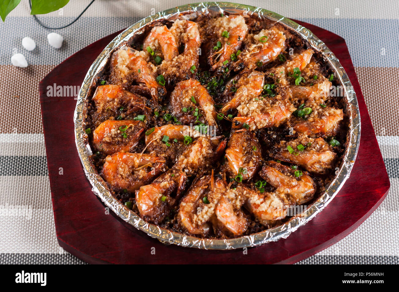sizzling shrimp with garlic,Popular Chinese food Stock Photo Alamy