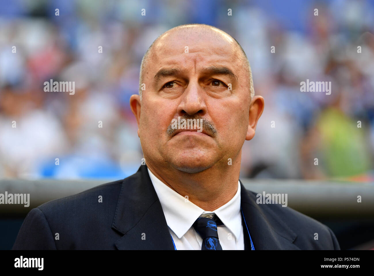 Samara, Russia. 25th June, 2018. Soccer: World Cup, group stages, group A, 3rd matchday Uruguay vs Russia, at Samara Stadium. Russia's coach Stanislav Cherchesov prior to the match. Credit: Marius Becker/dpa/Alamy Live News Stock Photo