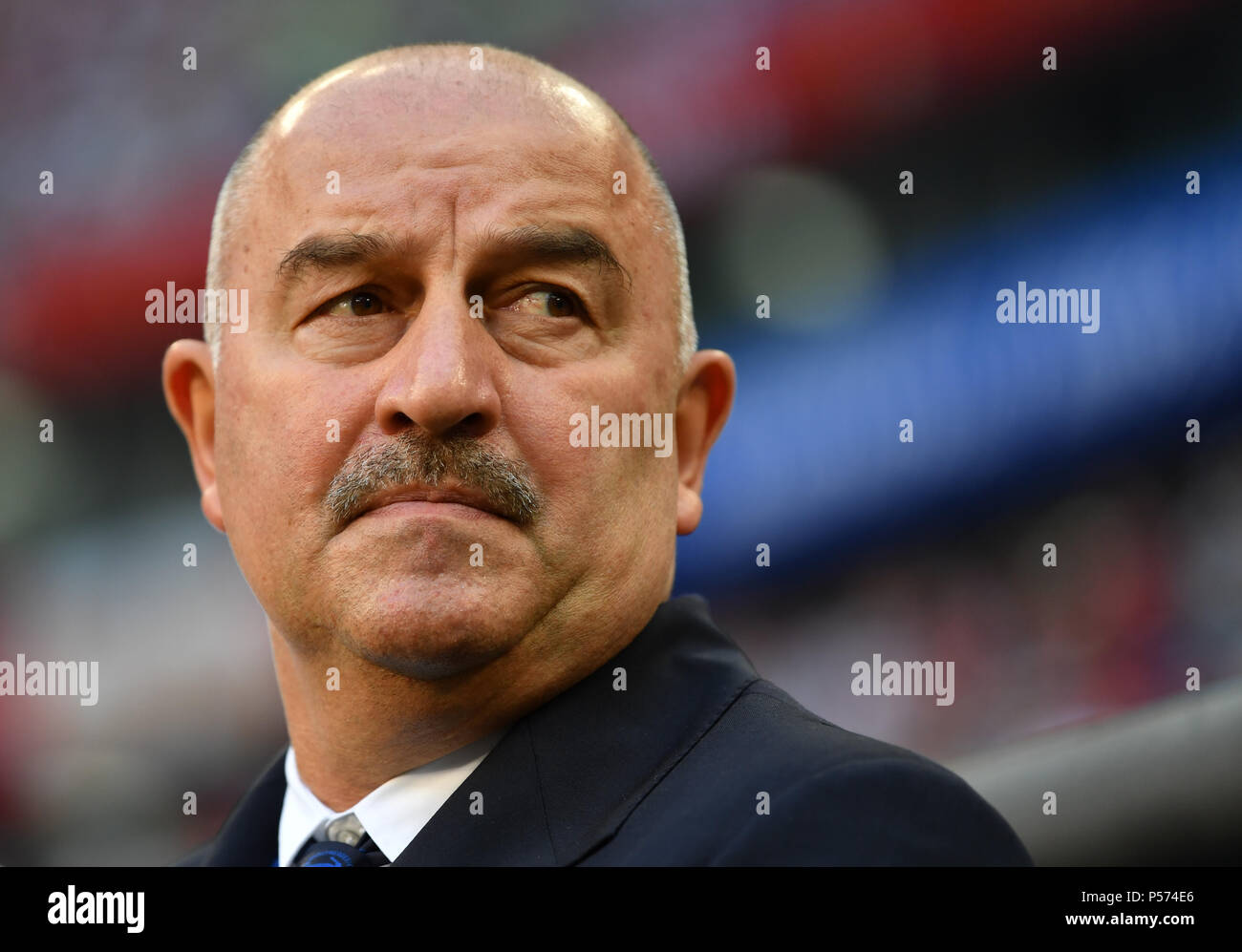 Samara, Russia. 25th June, 2018. Soccer: World Cup, group stages, group A, 3rd matchday Uruguay vs Russia, at Samara Stadium. Russia's coach Stanislav Cherchesov prior to the match. Credit: Marius Becker/dpa/Alamy Live News Stock Photo
