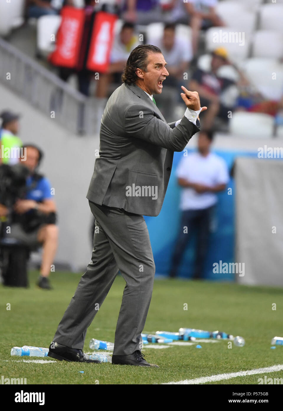 Saudi Arabia manager Juan Antonio Pizzi during training inside the