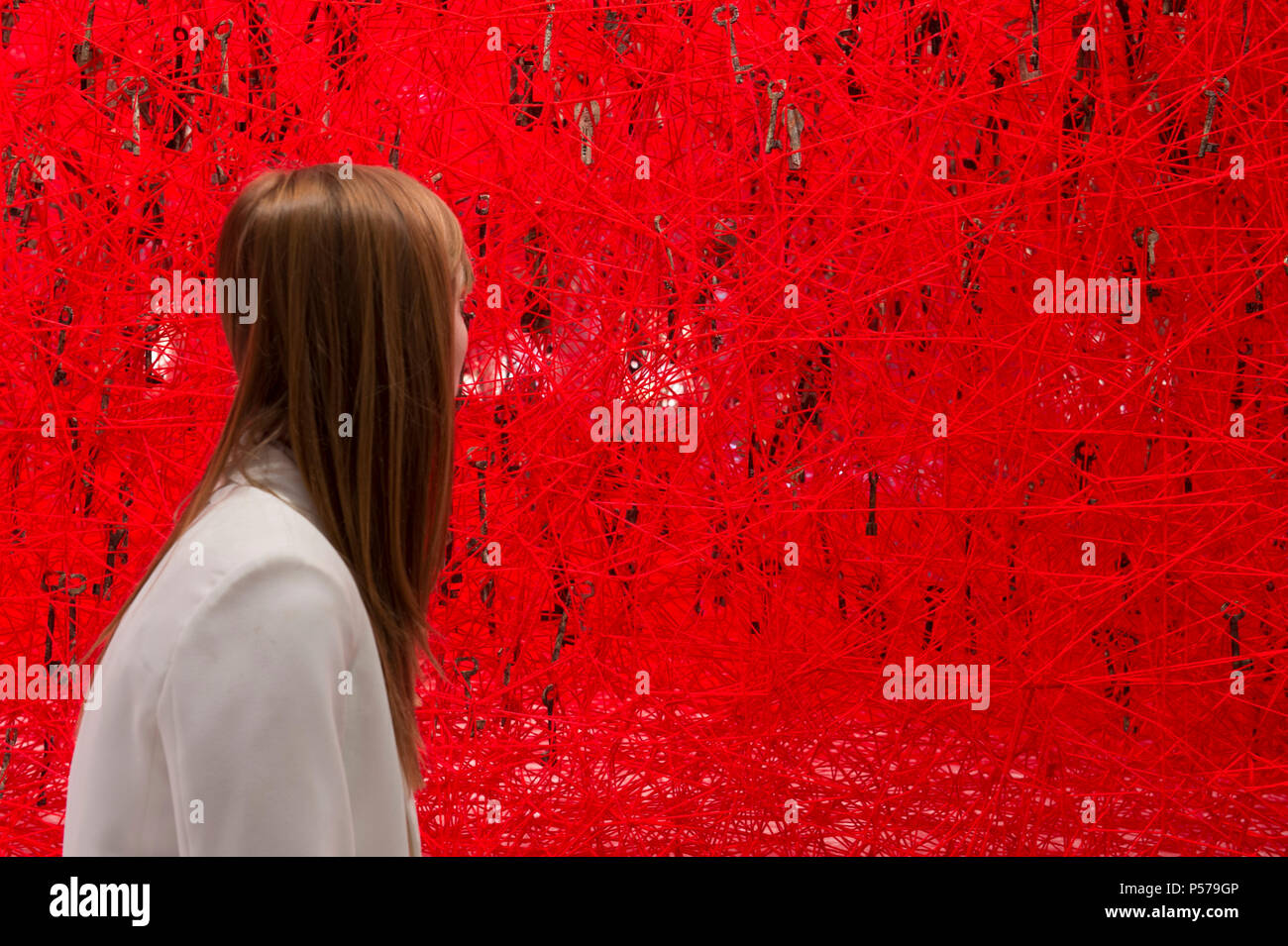 Malcolm gladwell 2018 hi-res stock photography and images - Alamy