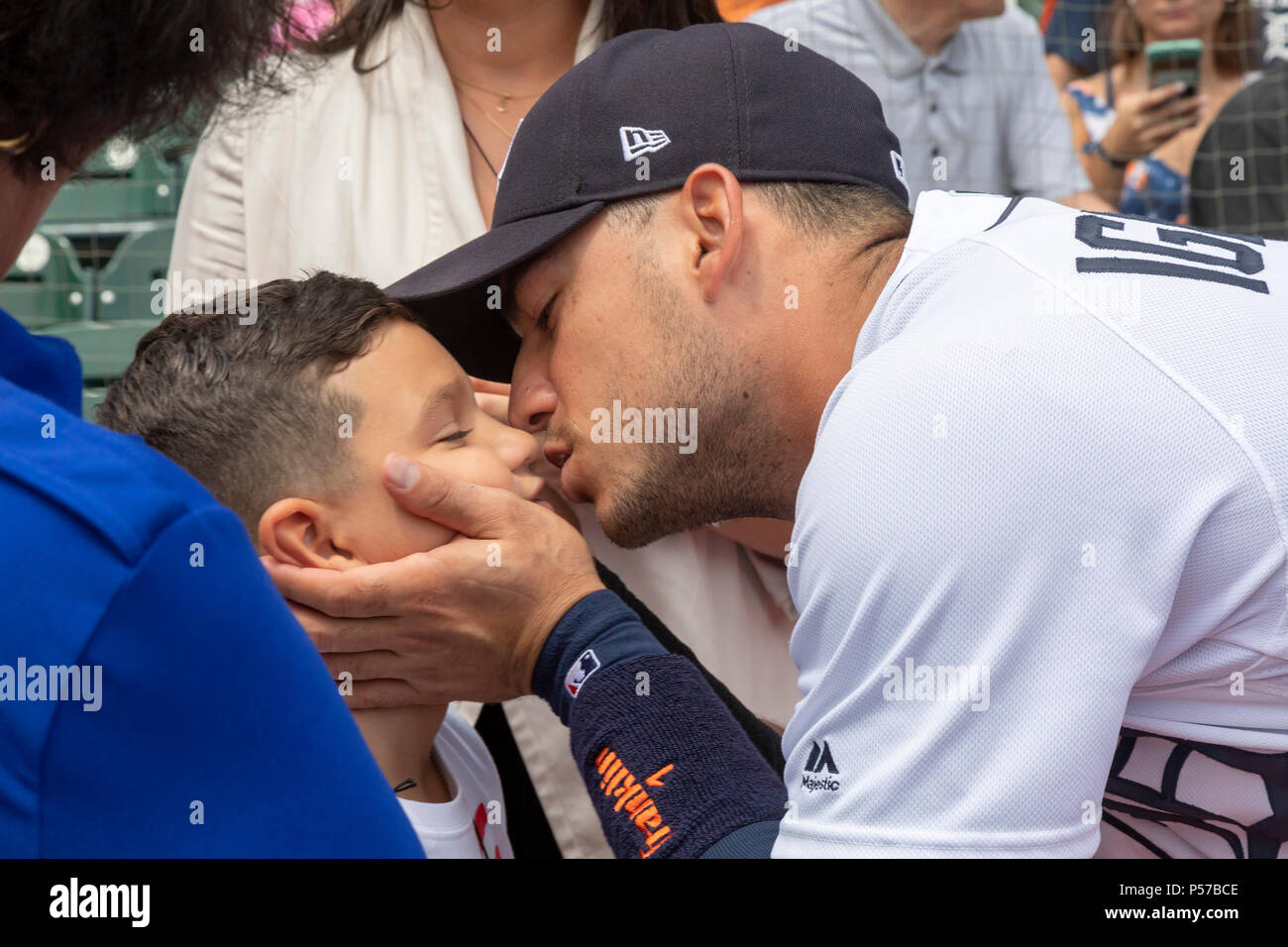 iglesias baseball player