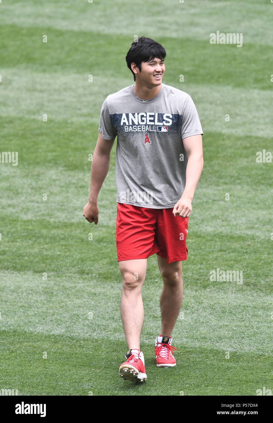 Shohei Ohtani of the Los Angeles Angels trains before the Major League  Baseball game against the Toronto Blue Jays at Angel Stadium in Anaheim,  California, United States, June 23, 2018. Credit: AFLO/Alamy