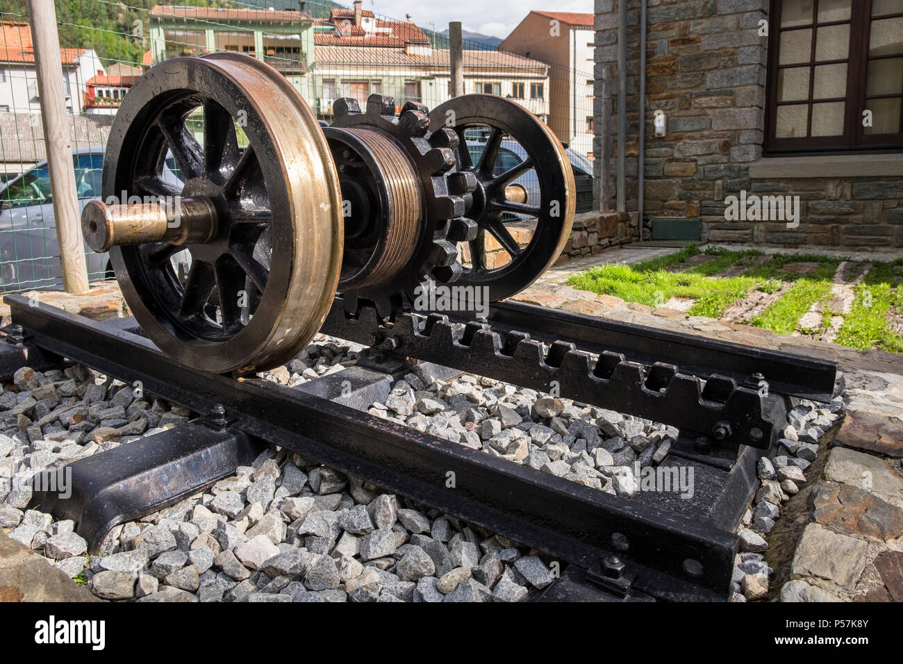 Rack and pinion mechanism hires stock photography and images Alamy