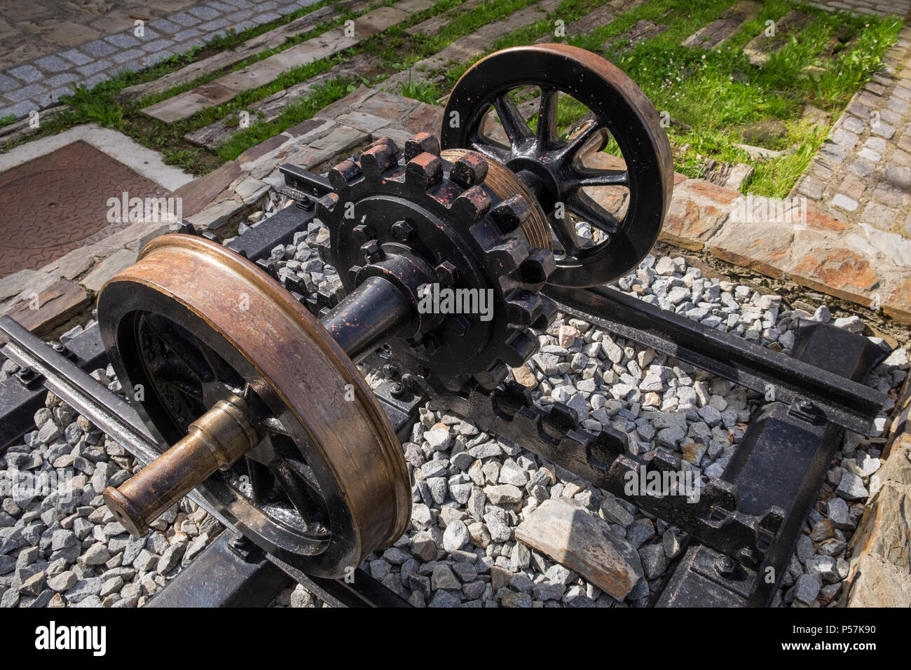Train wheels, track, rack and pinion mechanism display from the Nuria