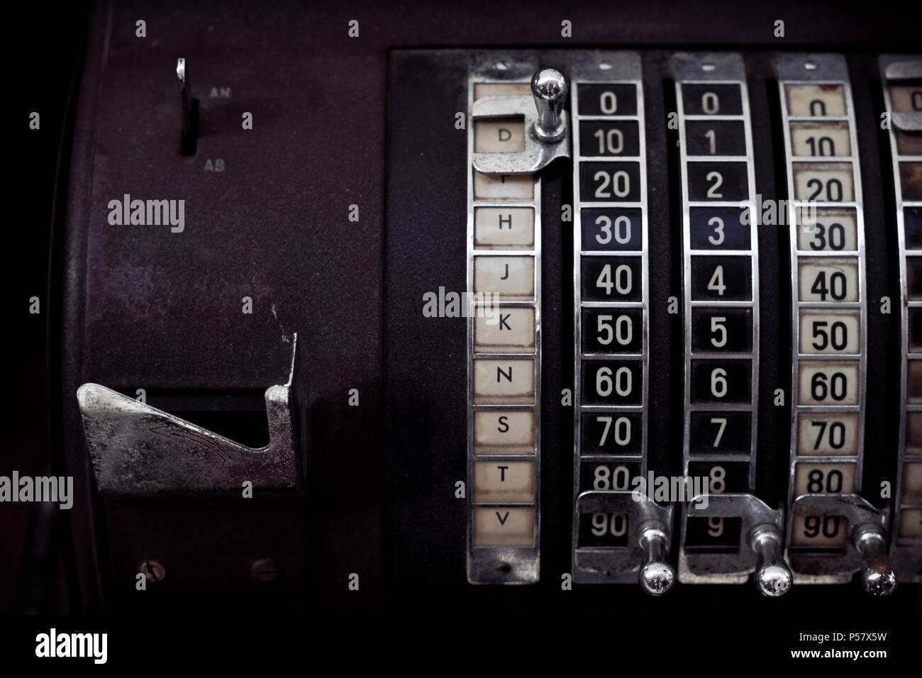 Numbers on mechanical cash register counter machine Stock Photo Alamy