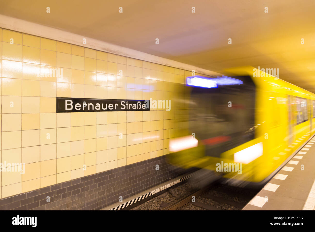 Berlin, Germany - December 20, 2017: 'Bernauer street' subway stop in Berlin. 'Haltebereich Kurzzug' reads 'short train stop' Stock Photo