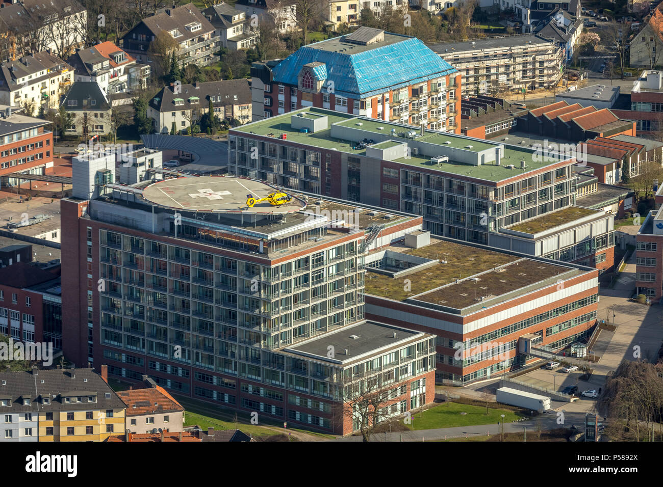 Bg University Hospital Bergmannsheil With Helipad And Adac Rescue Helicopter On The Helipad On The Roof In Bochum In North Rhine Westphalia Air Rescu Stock Photo Alamy