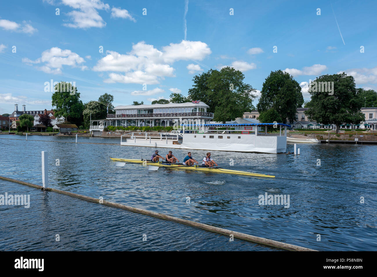 Henley on Thames, United Kingdom, 21st June 2018, Thursday,  Coxless Four, move past the Progress board during a pre-Henley Royal Regatta, Training, HRR,  Henley Reach, Thames Valley, River Thames, England, © Peter SPURRIER, Henley on Thames, United Kingdom, 21st June 2018, Thursday,  Coxless Four, move past the Progress board during a pre-Henley Royal Regatta, Training, Stock Photo