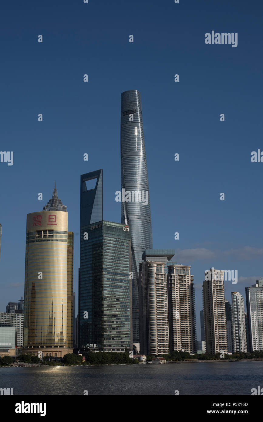 Shanghai skyline cityscape in hi-res stock photography and images - Alamy