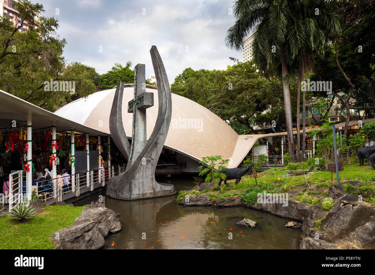 Greenbelt manila hi-res stock photography and images - Alamy