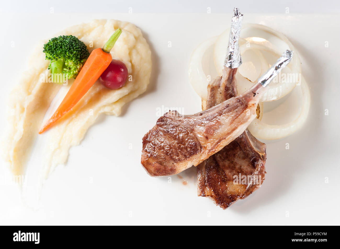 Grilled lamb chops with onions and Mashed Potato Stock Photo Alamy