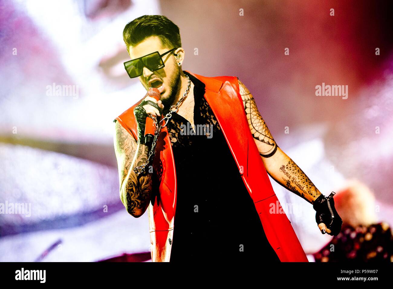 Milan, Italy. 25th June, 2018. QUEEN + Adam Lambert performs live at Mediolanum Forum in Milano, Italy, on June 25 2018 Credit: Mairo Cinquetti/Alamy Live News Stock Photo