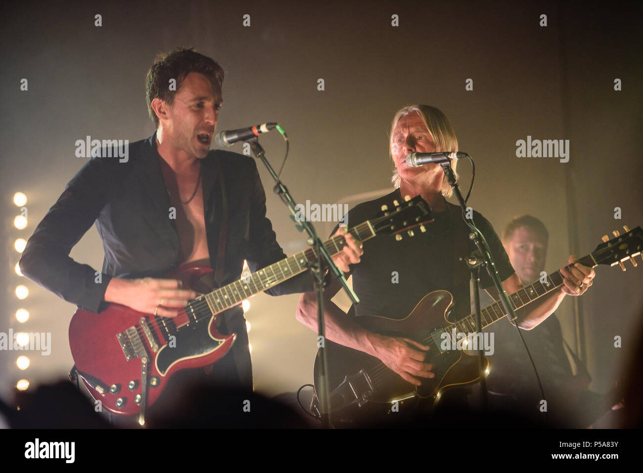 Miles Kane 2018 Hi res Stock Photography And Images Alamy miles-kane-2018-hi-res-stock-photography-and-images-alamy