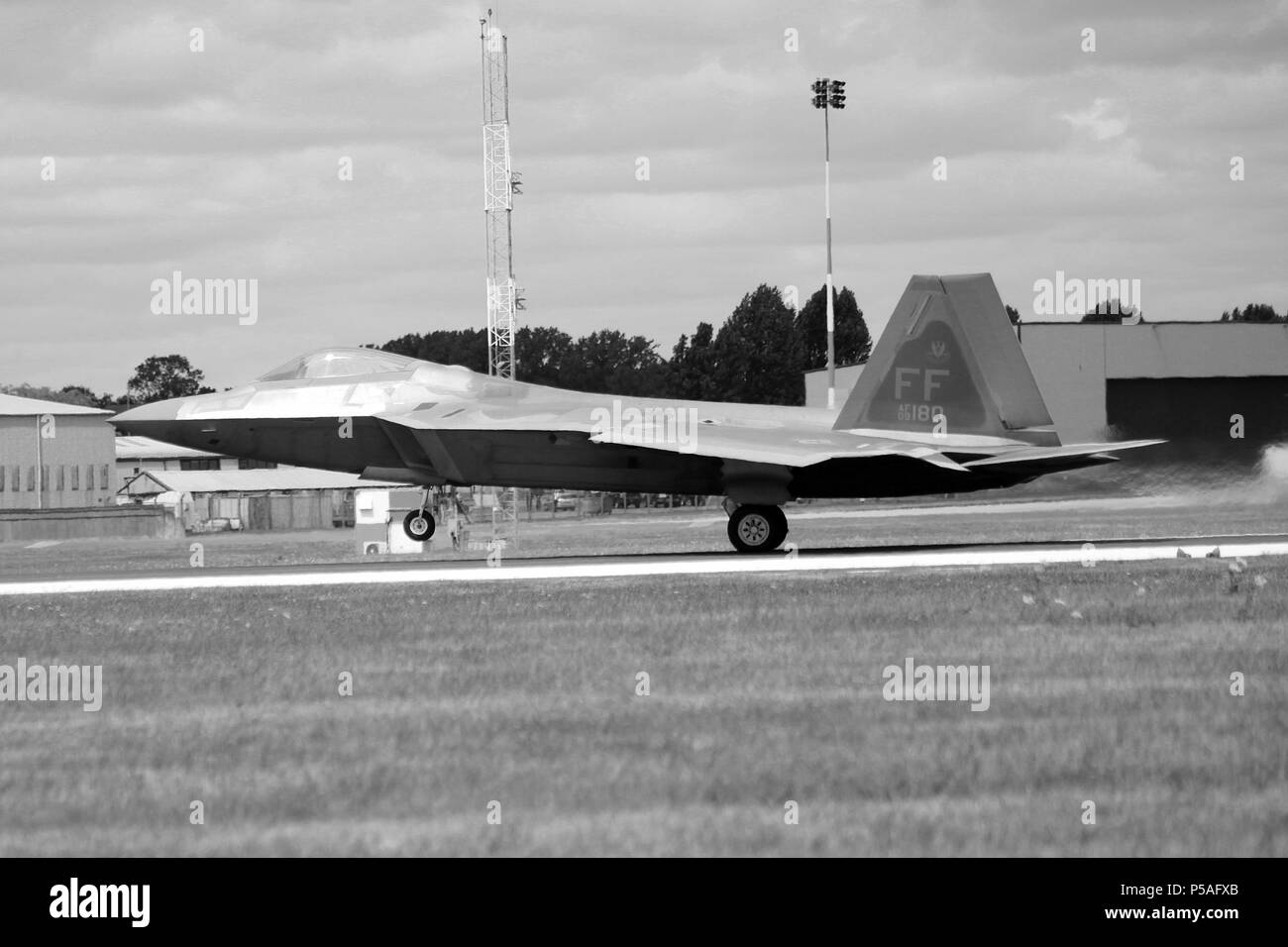 Lockheed Martin F22 Raptor Stock Photo Alamy