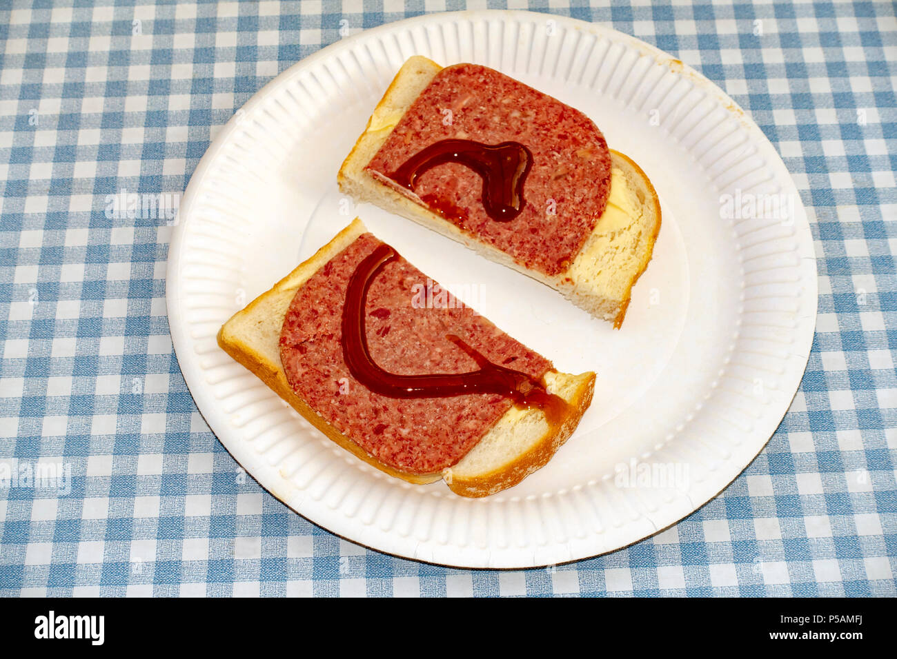Corned beef sandwich with brown sauce hires stock photography and