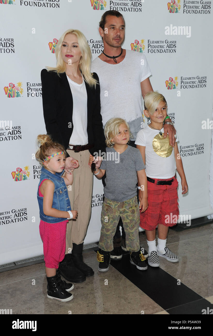 Gwen Stefani, Gavin Rossdale,  Kids Zuma, Kingston and Niece Stella Stefani  arriving the 2013 A Time For Heroes at Century Park In Los Angeles. Elizabeth Glaser Pedriatic Aids Foundation a Gwen Stefani, Gavin Rossdale,  Kids Zuma, Kingston and Niece Stella Stefani 104 ------------- Red Carpet Event, Vertical, USA, Film Industry, Celebrities,  Photography, Bestof, Arts Culture and Entertainment, Topix Celebrities fashion /  Vertical, Best of, Event in Hollywood Life - California,  Red Carpet and backstage, USA, Film Industry, Celebrities,  movie celebrities, TV celebrities, Music celebrities,  Stock Photo