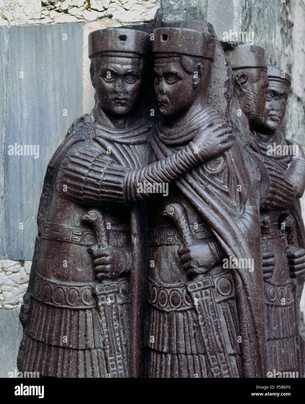 LOS TETRARCAS O GRUPO DEL GORI - S IV  COMPAÑEROS DE DIOCLECIANO. Location: BASILICA DE SAN MARCOS, VENEDIG, ITALIA. Stock Photo