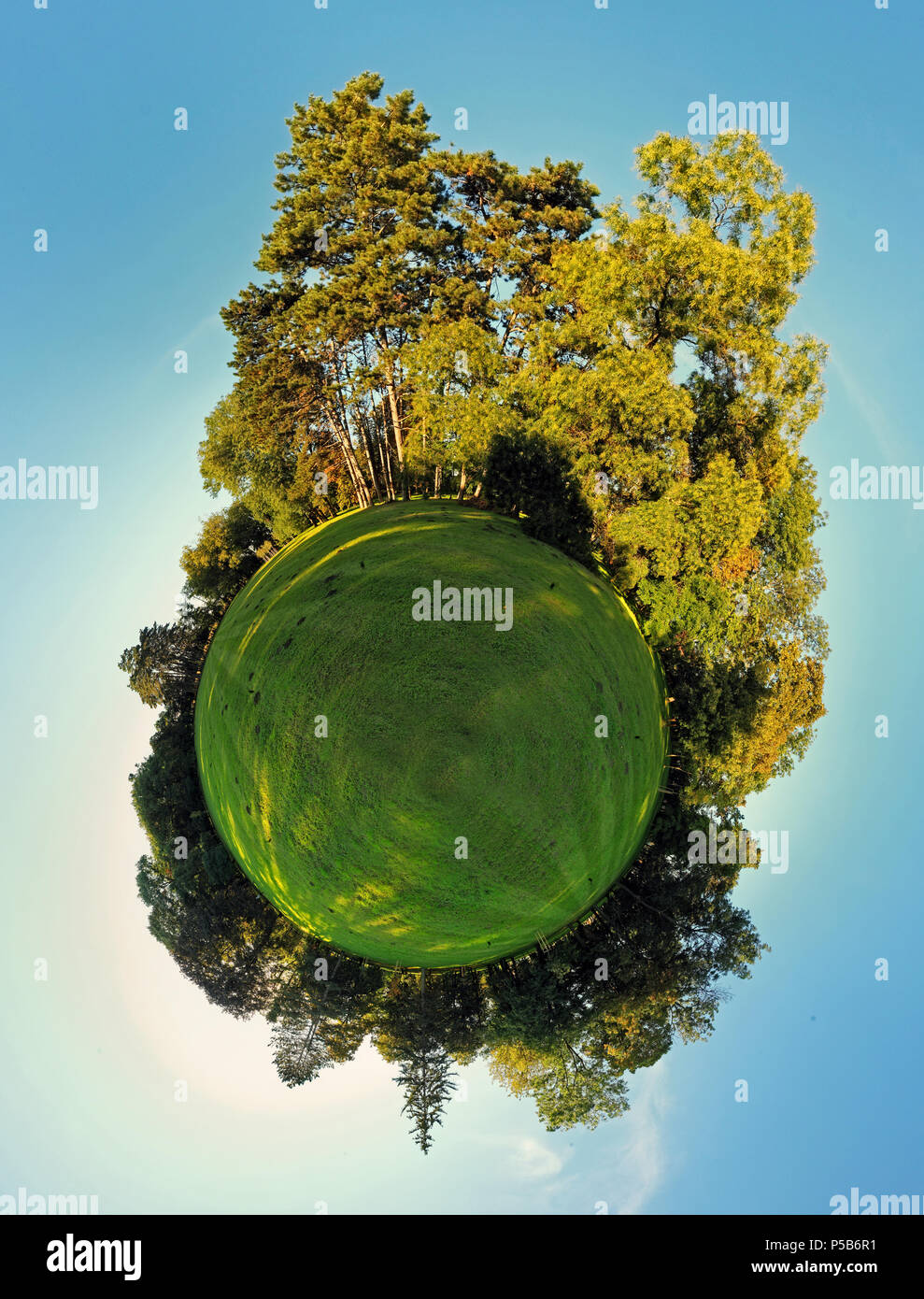 360 world hi-res stock photography and images - Alamy 360 world hi-res stock photography and images - Alamy