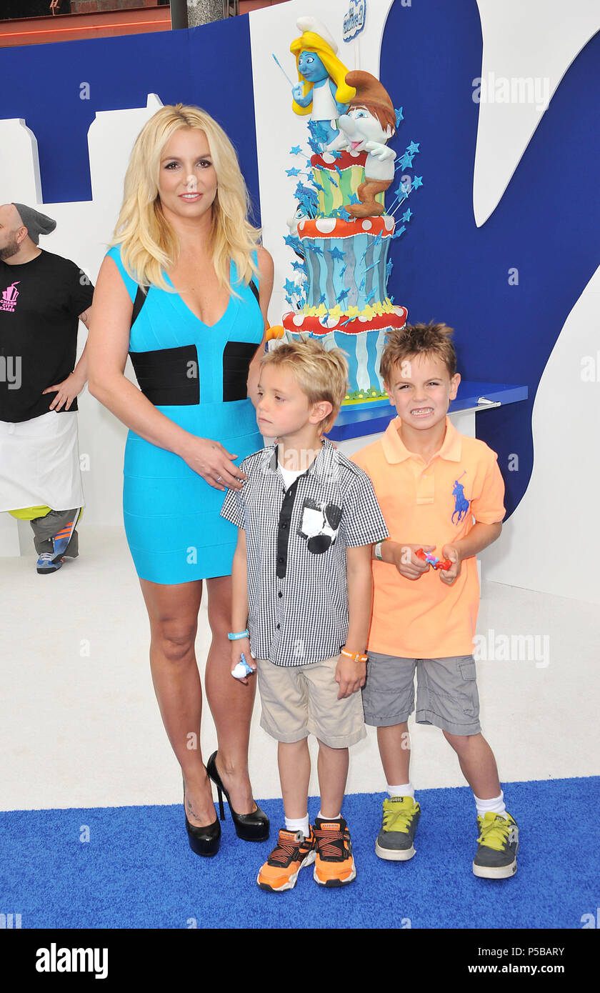 Britney Spears, Jayden James Federline, Sean Federline  at the Smurfs 2 Premiere at the Westwood Village Theatre in Los Angeles.Britney Spears, Jayden James Federline, Sean Federline  ------------- Red Carpet Event, Vertical, USA, Film Industry, Celebrities,  Photography, Bestof, Arts Culture and Entertainment, Topix Celebrities fashion /  Vertical, Best of, Event in Hollywood Life - California,  Red Carpet and backstage, USA, Film Industry, Celebrities,  movie celebrities, TV celebrities, Music celebrities, Photography, Bestof, Arts Culture and Entertainment,  Topix, vertical,  family from fr Stock Photo