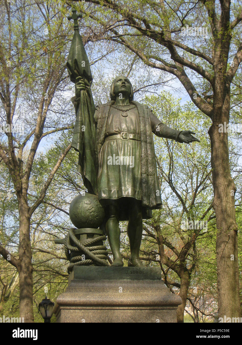 N/A. Christopher Columbus statue by Jerónimo Suñol (1840-1902), Central Park, New York City, New York, USA. Statue dedicated May 12, 1894; photograph taken on April 8, 2010.. Statue by Jerónimo Suñol (1840-1902); I took this photograph. 286 Central Park NYC - Columbus statue by Jeronimo Sunol - IMG 5706 Stock Photo
