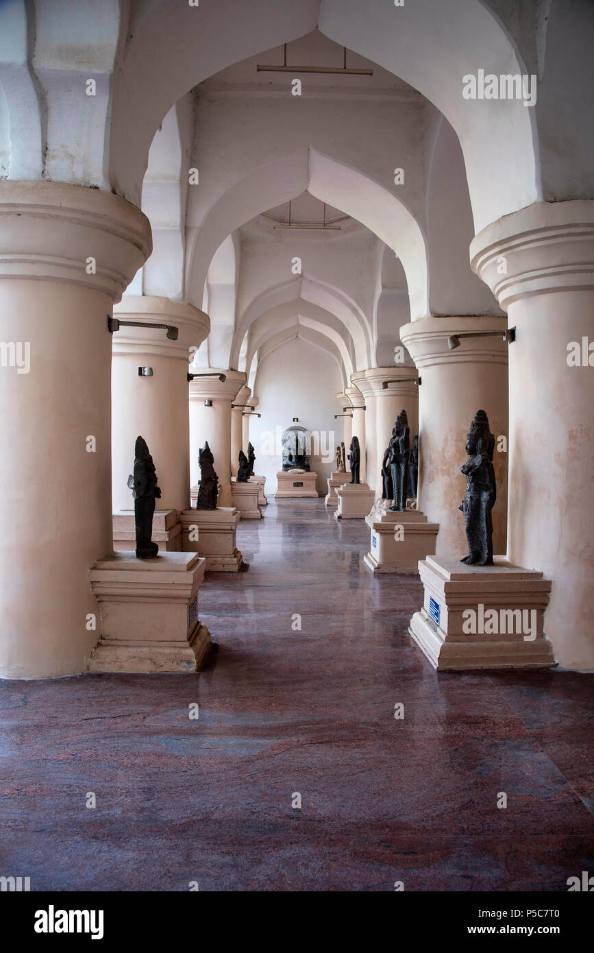 Bronze idols displayed at the Art Gallery, Maratha Royal Palace Museum, Thanjavur, Tamil Nadu, India Stock Photo
