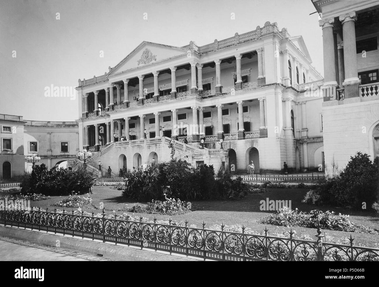Falaknuma palace hyderabad Black and White Stock Photos & Images Alamy