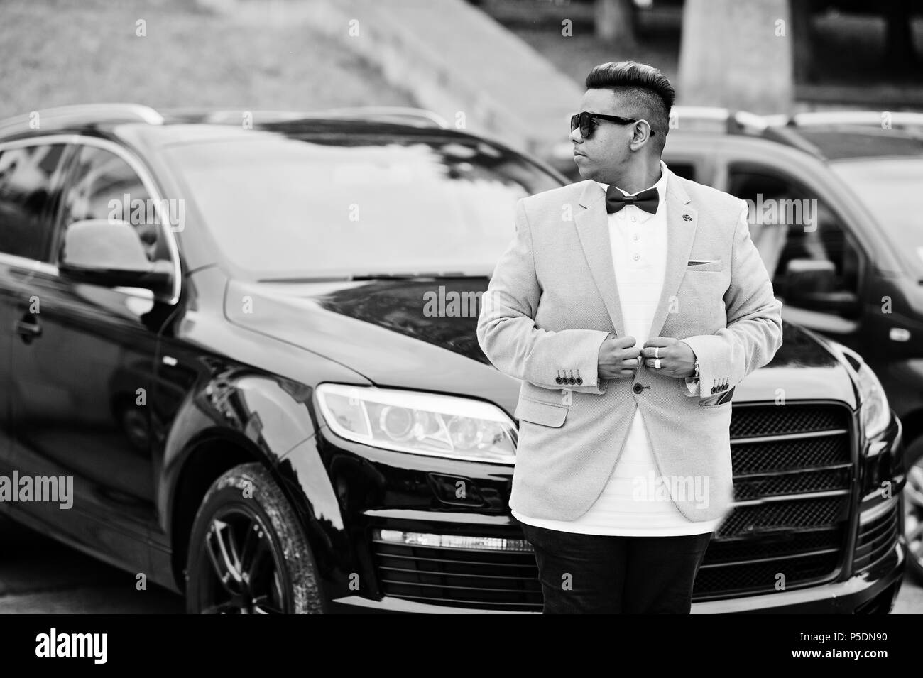 Saudi Man Black and White Stock Photos & Images - Alamy