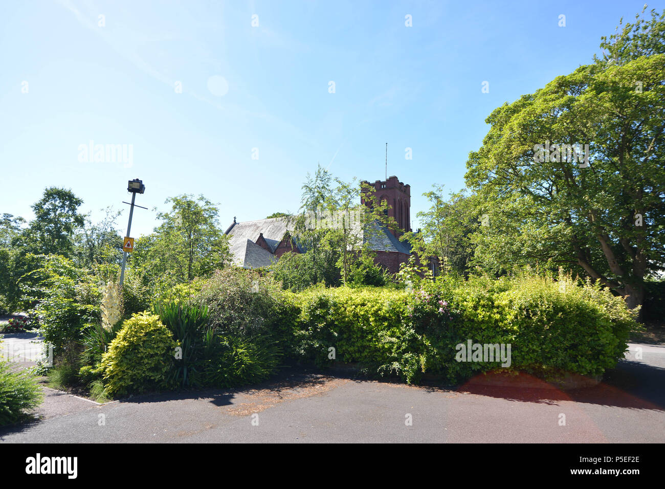 At st andrews and st georges west church hi-res stock photography and ...