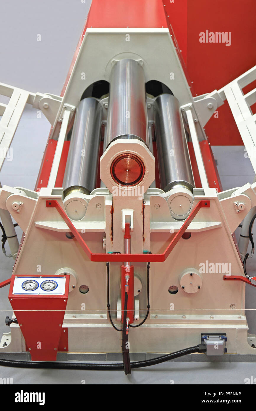 Plate bending machine hi-res stock photography and images - Alamy