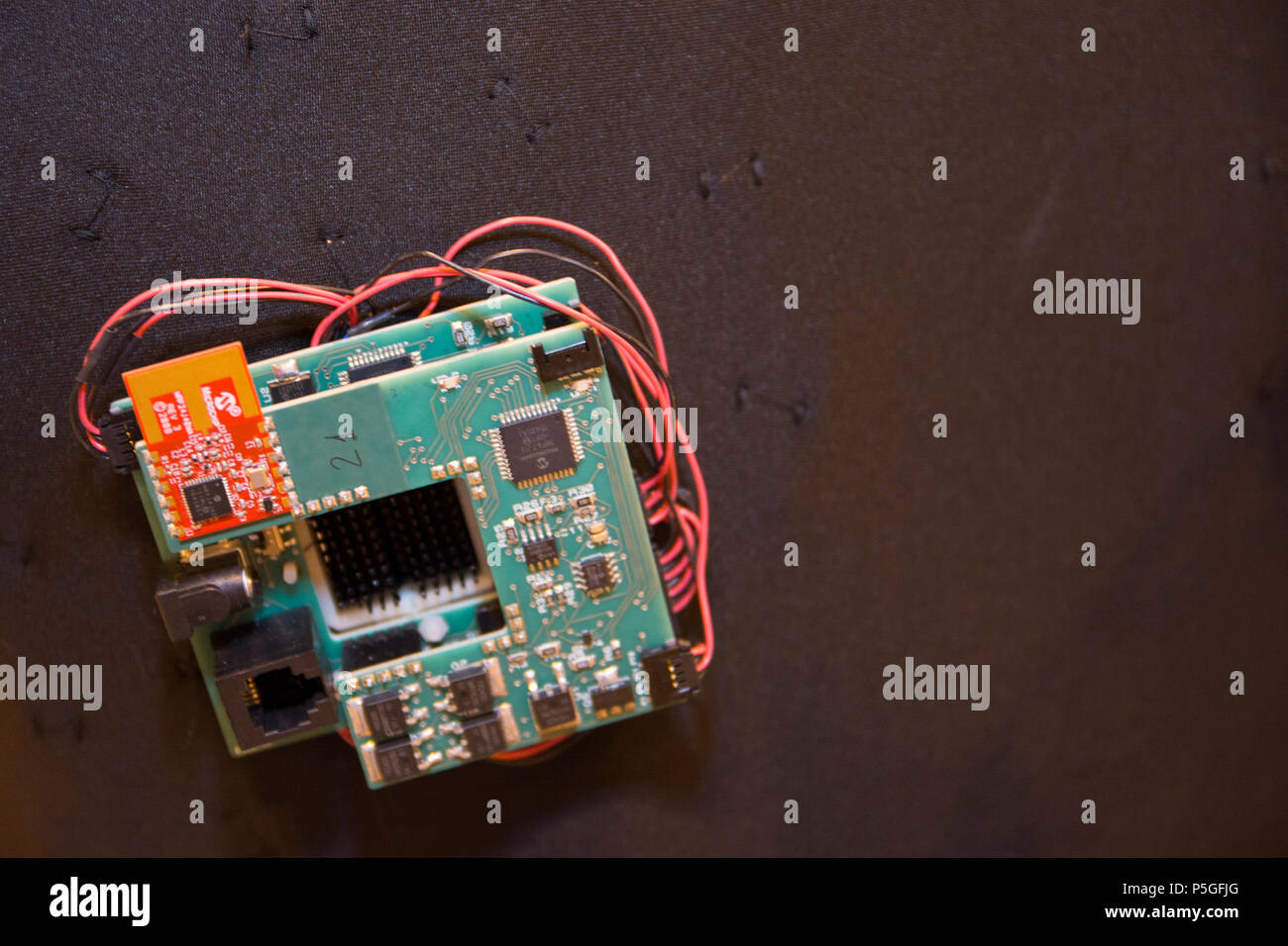 Robot form hi-res stock photography and images - Alamy