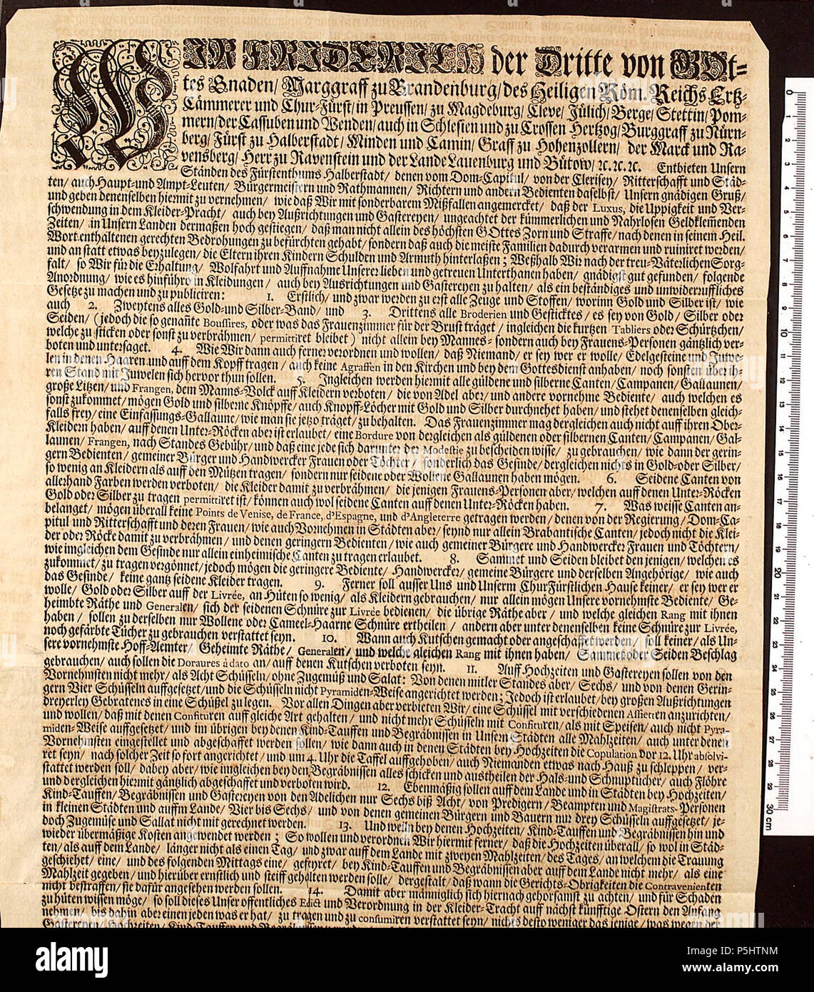 N/A. Deutsch: Kleider- und Festordnung für das Fürstentum Halberstadt . 1696. Friedrich I. von Preußen 37 3-620566P 001 X Stock Photo
