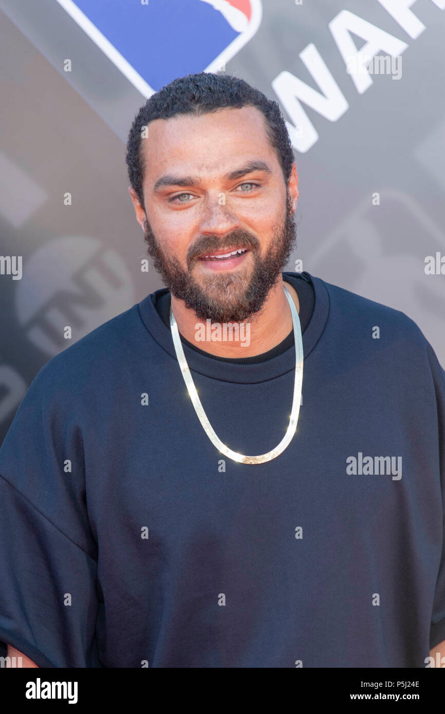 Santa Monica Usa 25th Jun 18 Jesse Williams Attends 18 Nba Awards Show From Barker Hanger Santa Monica California On June 25 18 Credit Eugene Powers Alamy Live News Stock Photo Alamy