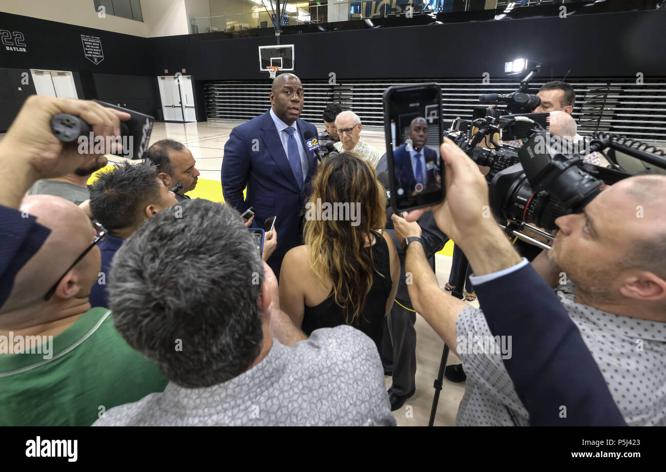Los Angeles, California, USA. 26th June, 2018. Los Angeles Lakers president of basketball operations, Earvin ''Magic'' Johnson, center, interviewed by media at an introductory press conference in Los Angeles, Tuesday, June 26, 2018. The Lakers introduce two new draft players, Moritz Wagner, originally from Germany, the 25th pick in the 2018 NBA Draft and guard Sviatoslav Mykhailiuk, originally from Ukraine. Credit: Ringo Chiu/ZUMA Wire/Alamy Live News Stock Photo