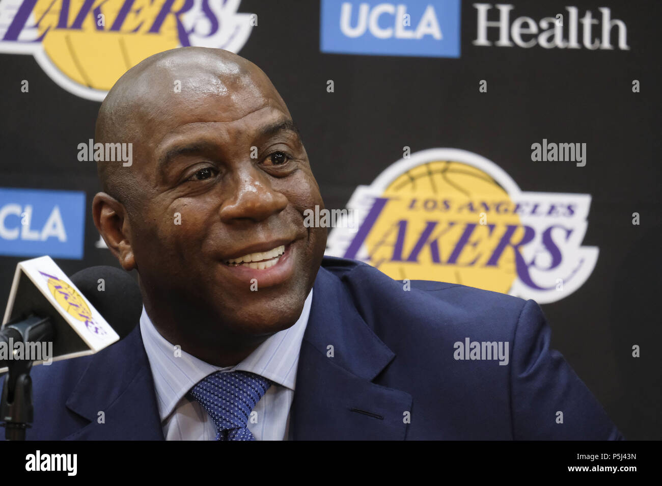 Los Angeles, California, USA. 26th June, 2018. Los Angeles Lakers president of basketball operations, Earvin ''Magic'' Johnson at an introductory press conference in Los Angeles, Tuesday, June 26, 2018. The Lakers introduce two new draft players, Moritz Wagner, originally from Germany, the 25th pick in the 2018 NBA Draft and guard Sviatoslav Mykhailiuk, originally from Ukraine. Credit: Ringo Chiu/ZUMA Wire/Alamy Live News Stock Photo