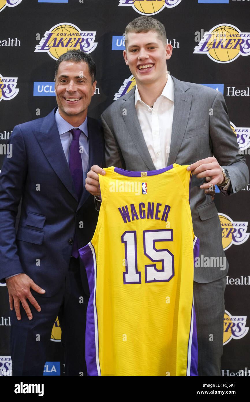 Lakers new top jersey 2018