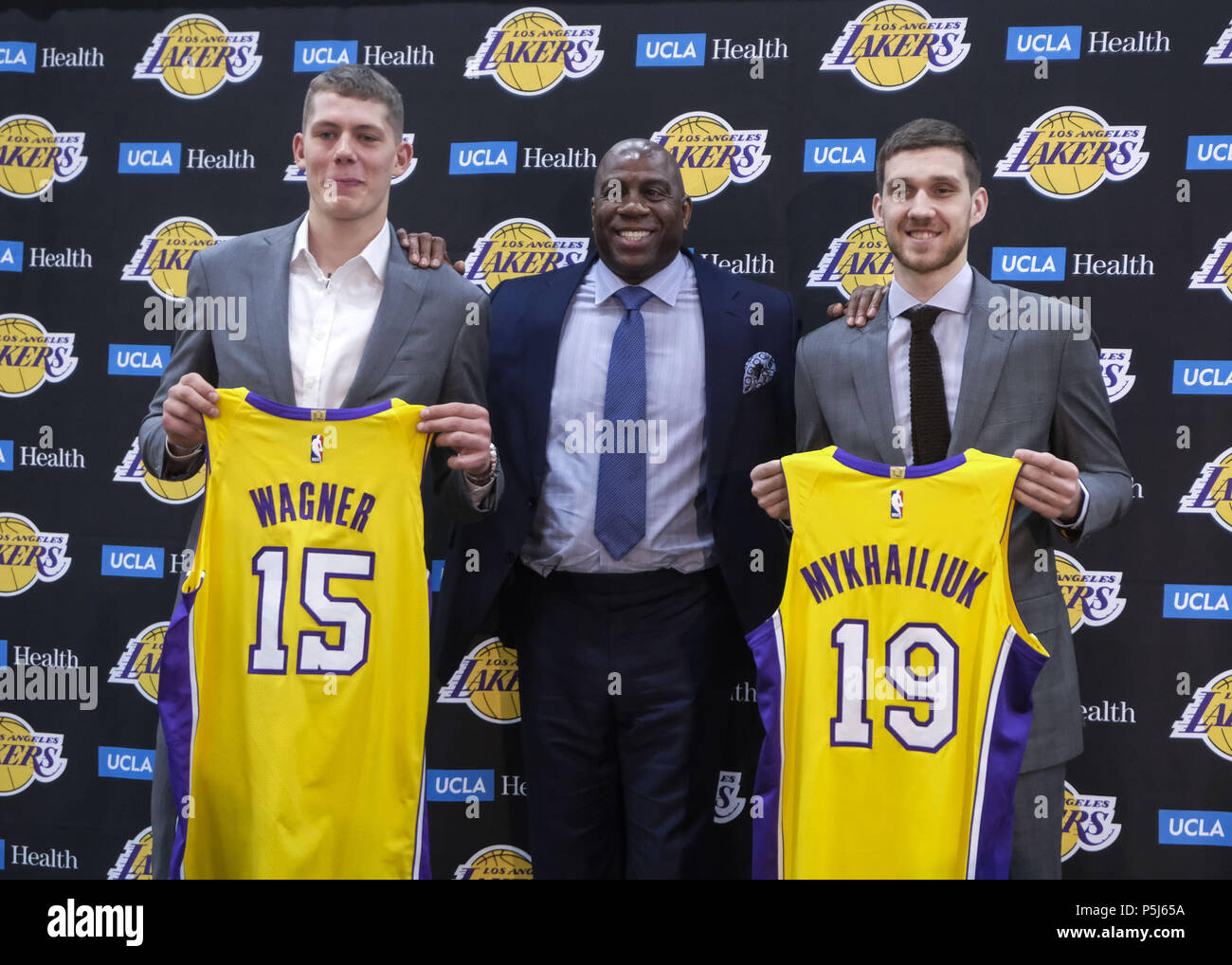 lakers new jerseys 2018