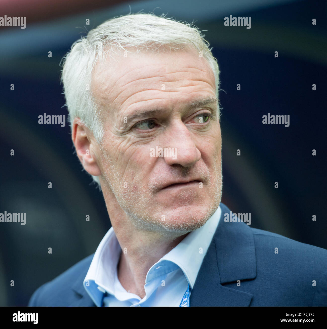 Moscow, Russland. 26th June, 2018. Didier DESCHAMPS (coach, FRA) looks to the side, half-length portrait, Denmark (DEN) - France (FRA) 0: 0, preliminary round, group C, match 37, on 26.06.2018 in Moscow; Football World Cup 2018 in Russia from 14.06. - 15.07.2018. | usage worldwide Credit: dpa/Alamy Live News Stock Photo