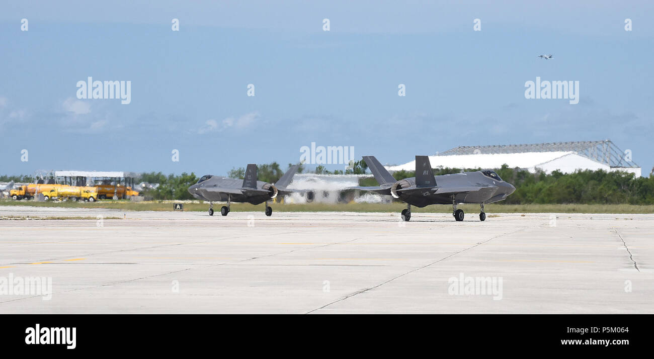 Key West, Florida (June 25, 2018)  F-35A Lightning II aircraft taxi at Naval Air Station Key West's Boca Chica Field after completing a training sortie Monday.The 422nd and 59th Test and Evaluation squadrons from Nellis AFB are on station conducting operational training. conducting operational training. Key West is a state-of-the-art facility for air-to-air combat fighter aircraft of all military services and provides world-class pierside support to U.S. and foreign naval vessels. (U.S. Navy Photo Jolene Scholl/Released) Stock Photo
