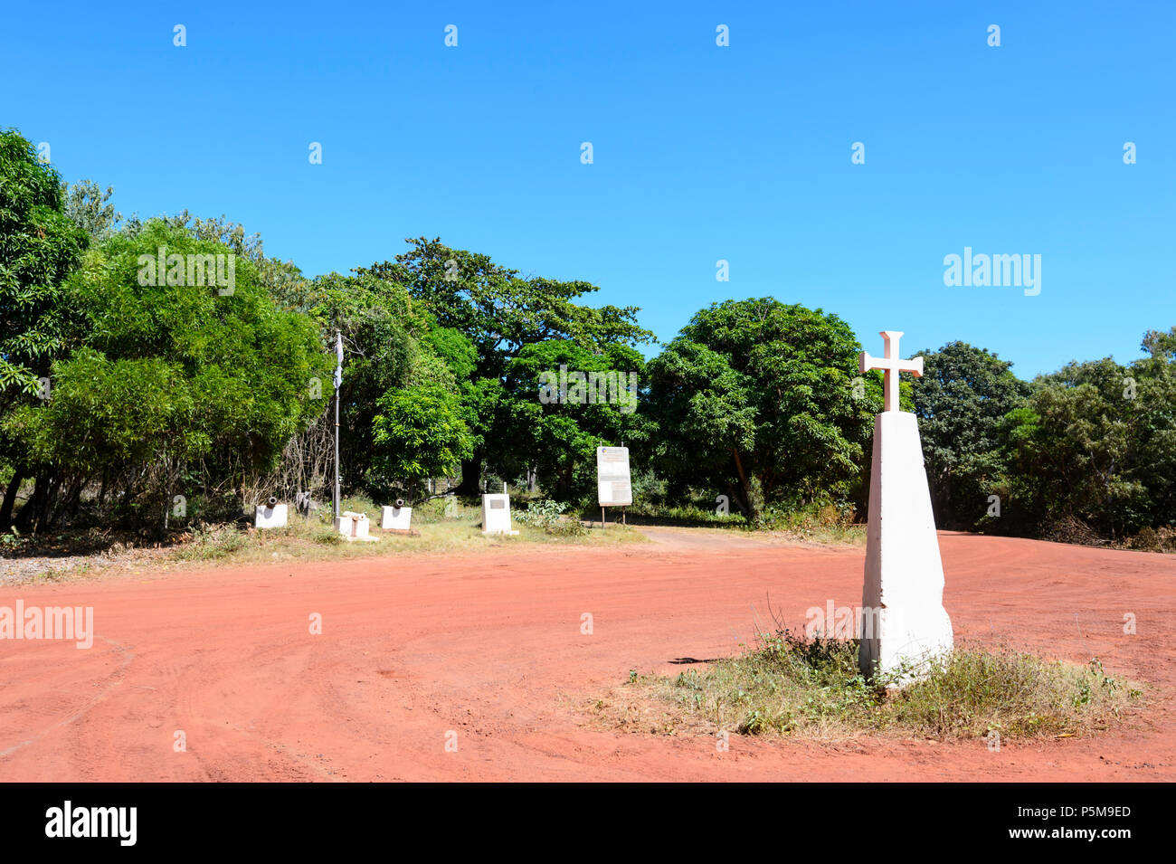 Cannons and memorial at historic Somerset where the Jardine homestead used to be, Cape York Peninsula, Far North Queensland, FNQ, QLD, Australia Stock Photo