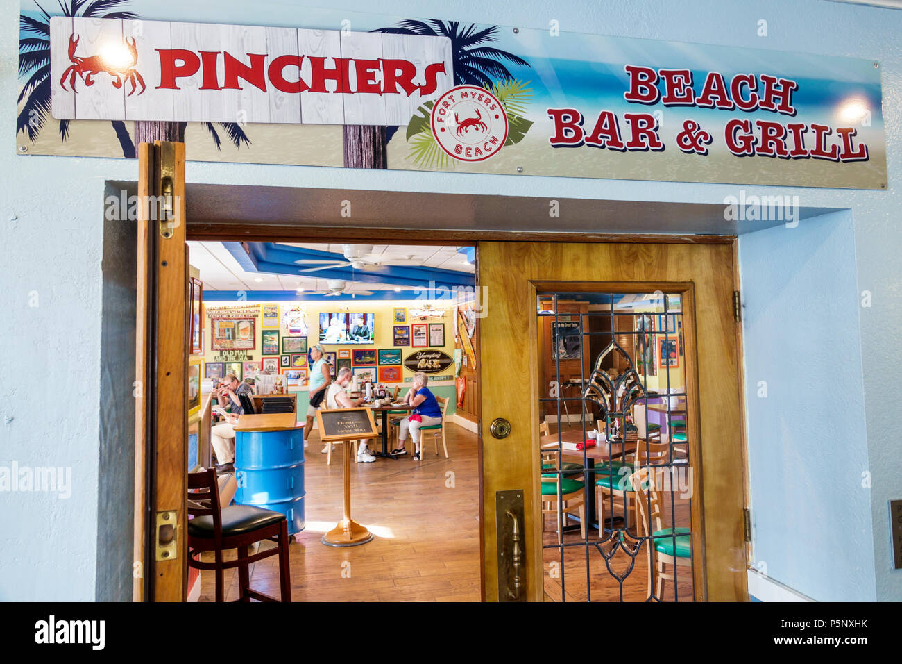 Florida,Fort Ft. Myers Beach,Wyndham Garden,hotel,resort,Pincher's Beach Bar & Grill,restaurant restaurants food dining cafe cafes,entrance,door,inter Stock Photo