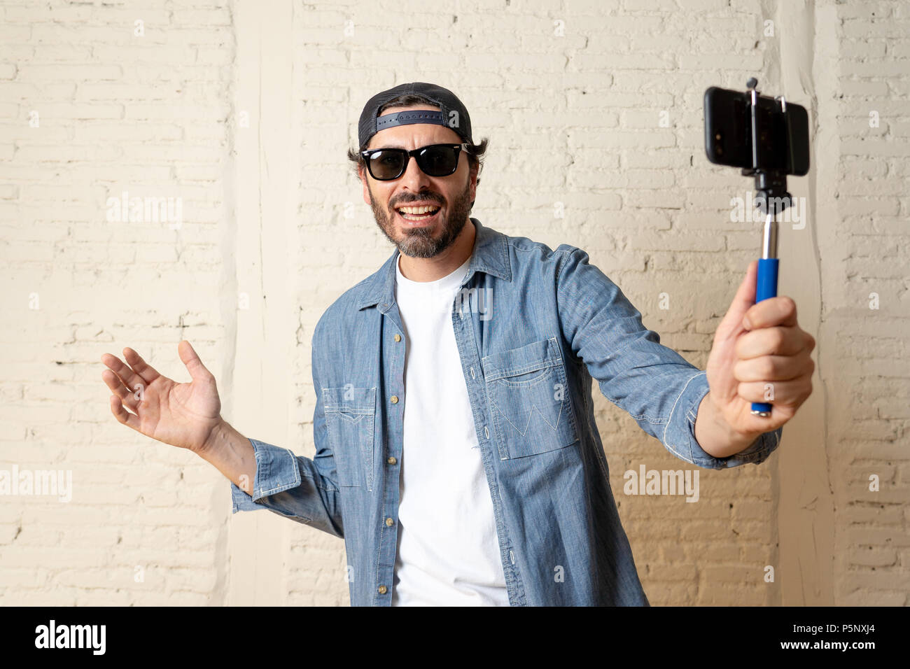 video recording selfie stick