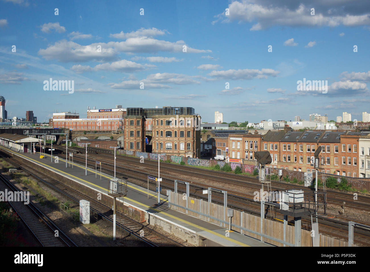 Queenstown road station hires stock photography and images Alamy