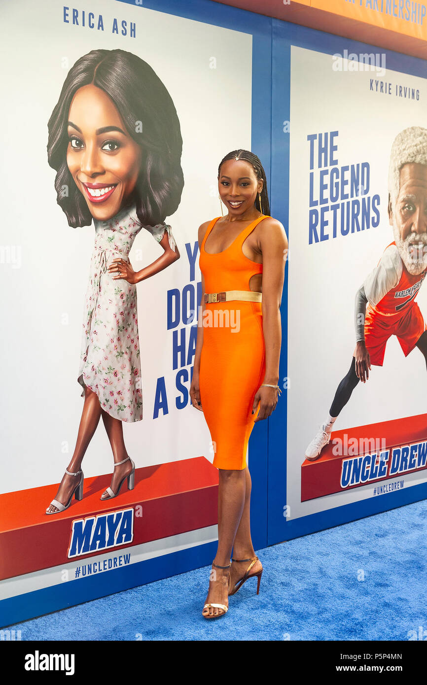 New York United States 26th June 18 Erica Ash Attend The Uncle Drew New York Premiere At Alice Tully Hall Lincoln Center Credit Lev Radin Pacific Press Alamy Live News Stock Photo Alamy